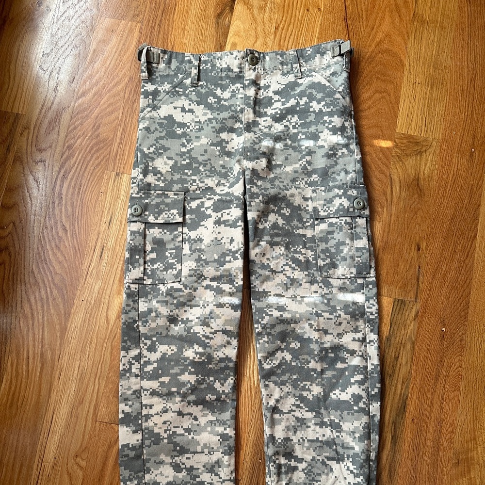 Rothco BDU pants ACU Digital Camo Youth Large